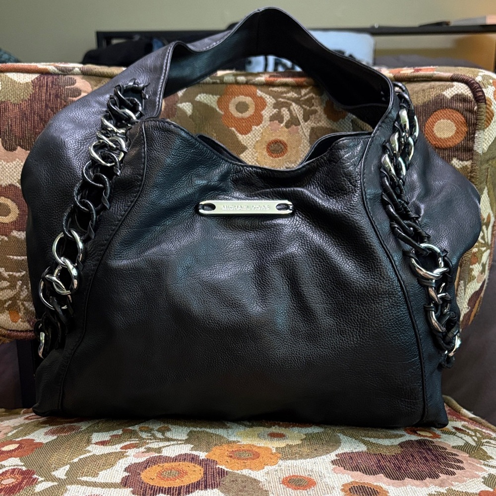 Michael Kors Black Leather Chain-Detail Shoulder Bag